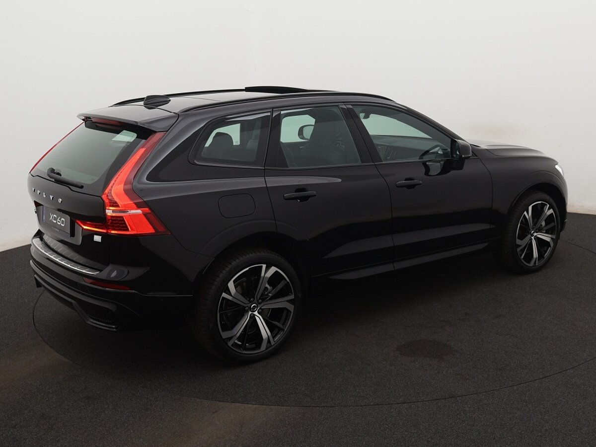 38829080 volvo xc60 2 0 t6 awd plus dark 53