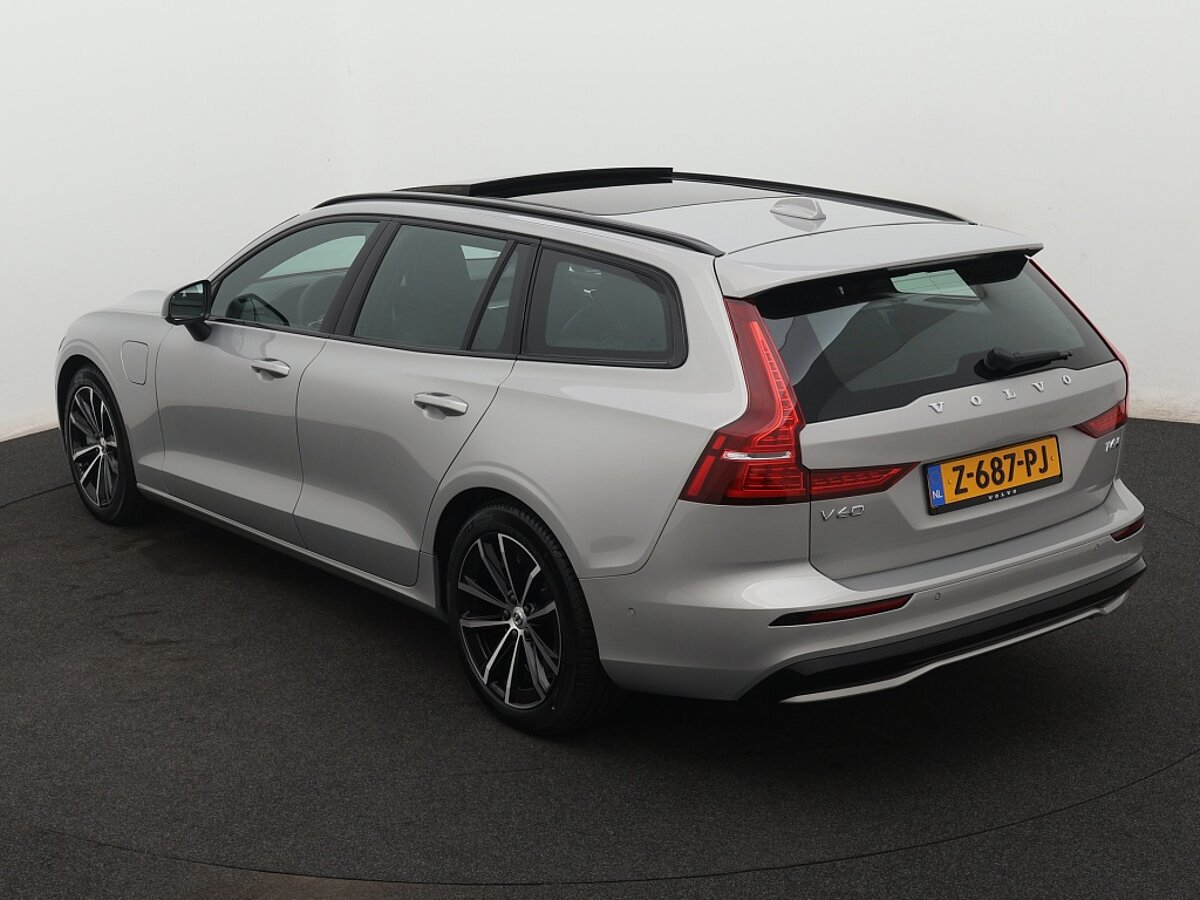 40402349 volvo v60 2 0 t6 awd plus dark trekhaak panorama dak 3 03