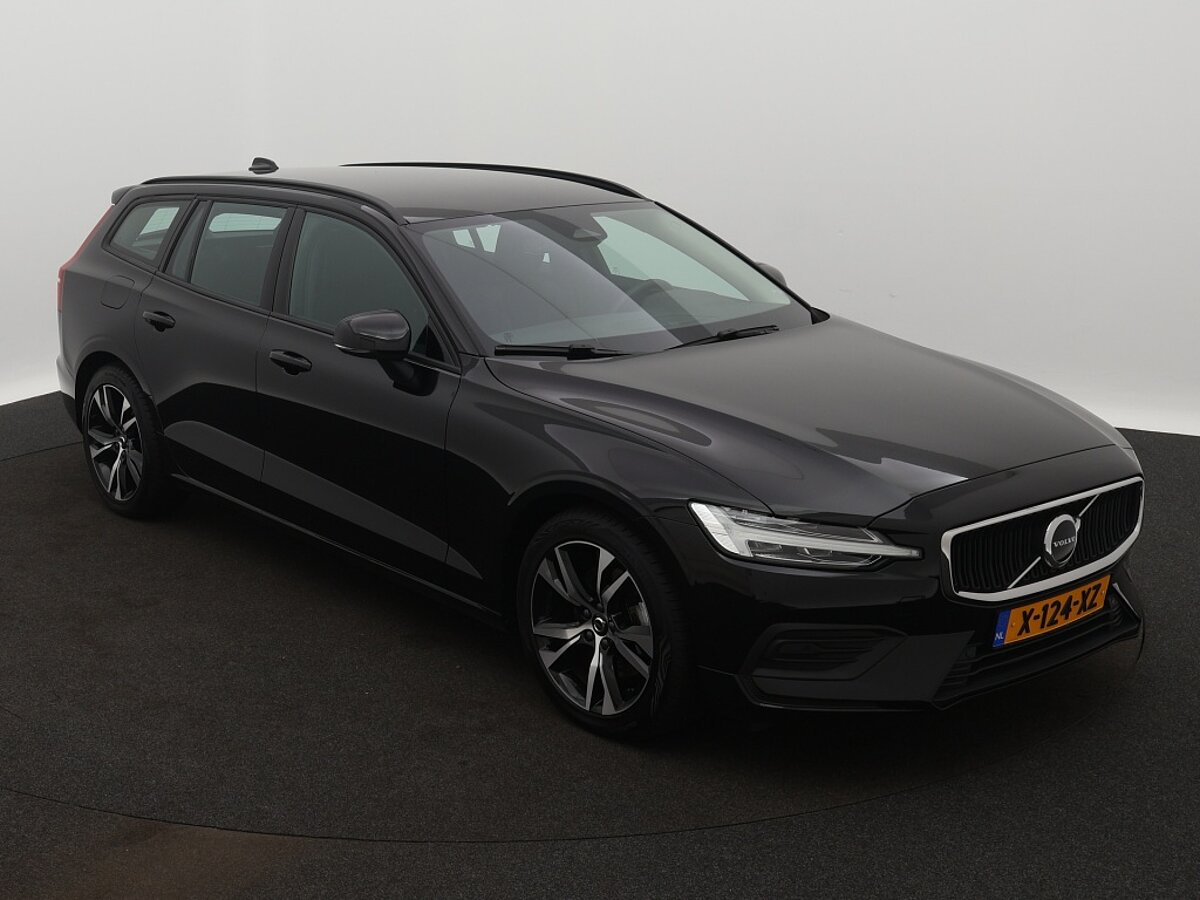 41578502 volvo v60 2 0 b3 essential edition 7 02