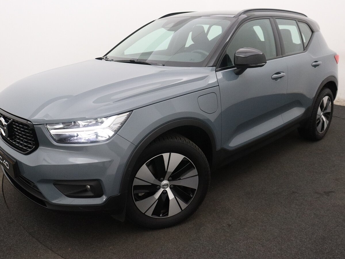 39449531 volvo xc40 1 5 t4 recharge r design expresion 25