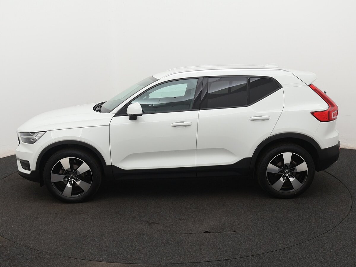 39873814 volvo xc40 1 5 t2 business pro 2 04