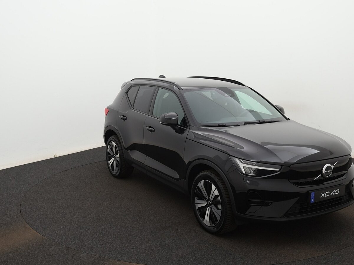 37686284 volvo xc40 recharge plus 70 kwh f402d5