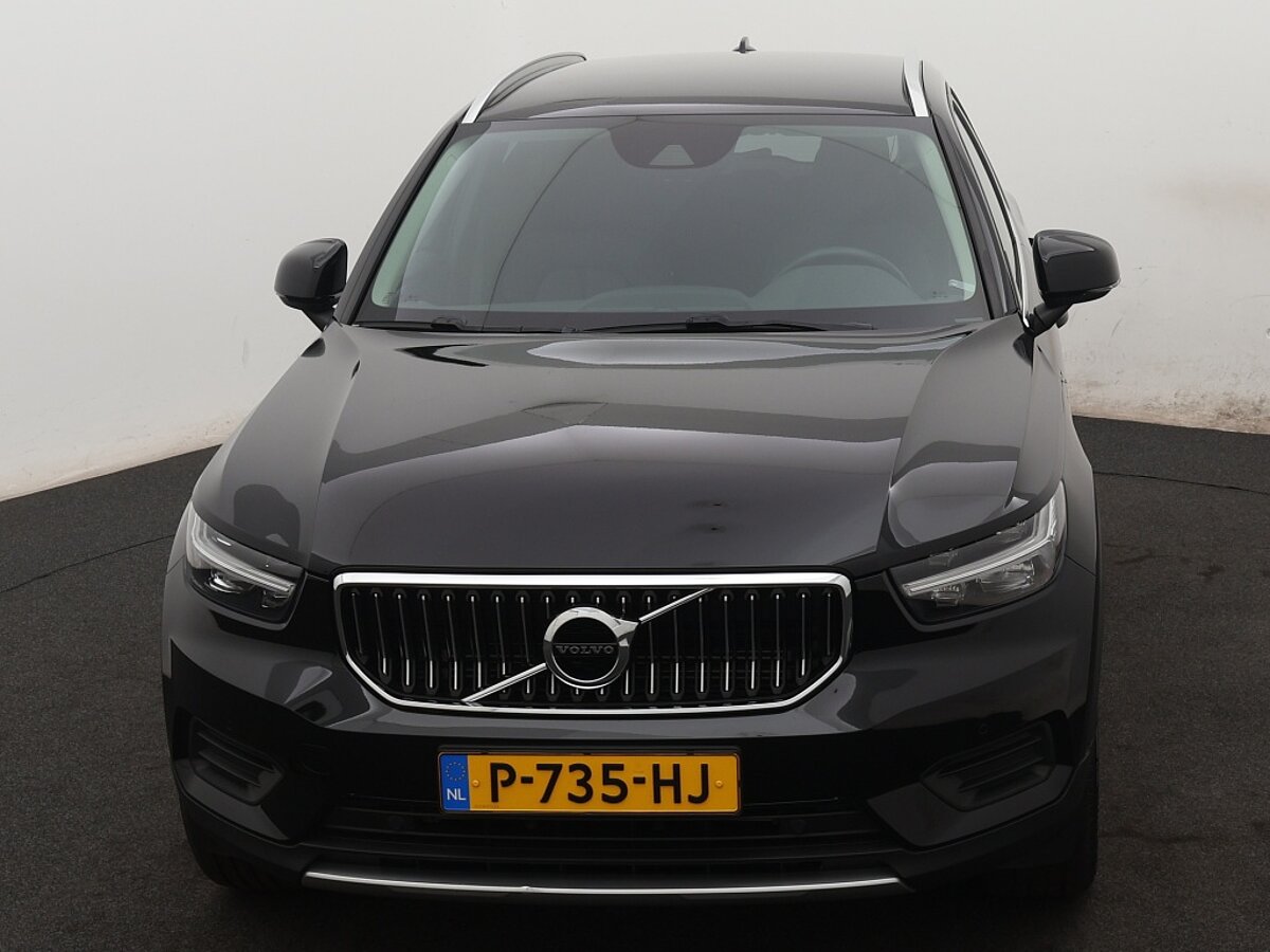 40690005 volvo xc40 1 5 t4 recharge inscription trekhaak achteruitrijcamera 9 04