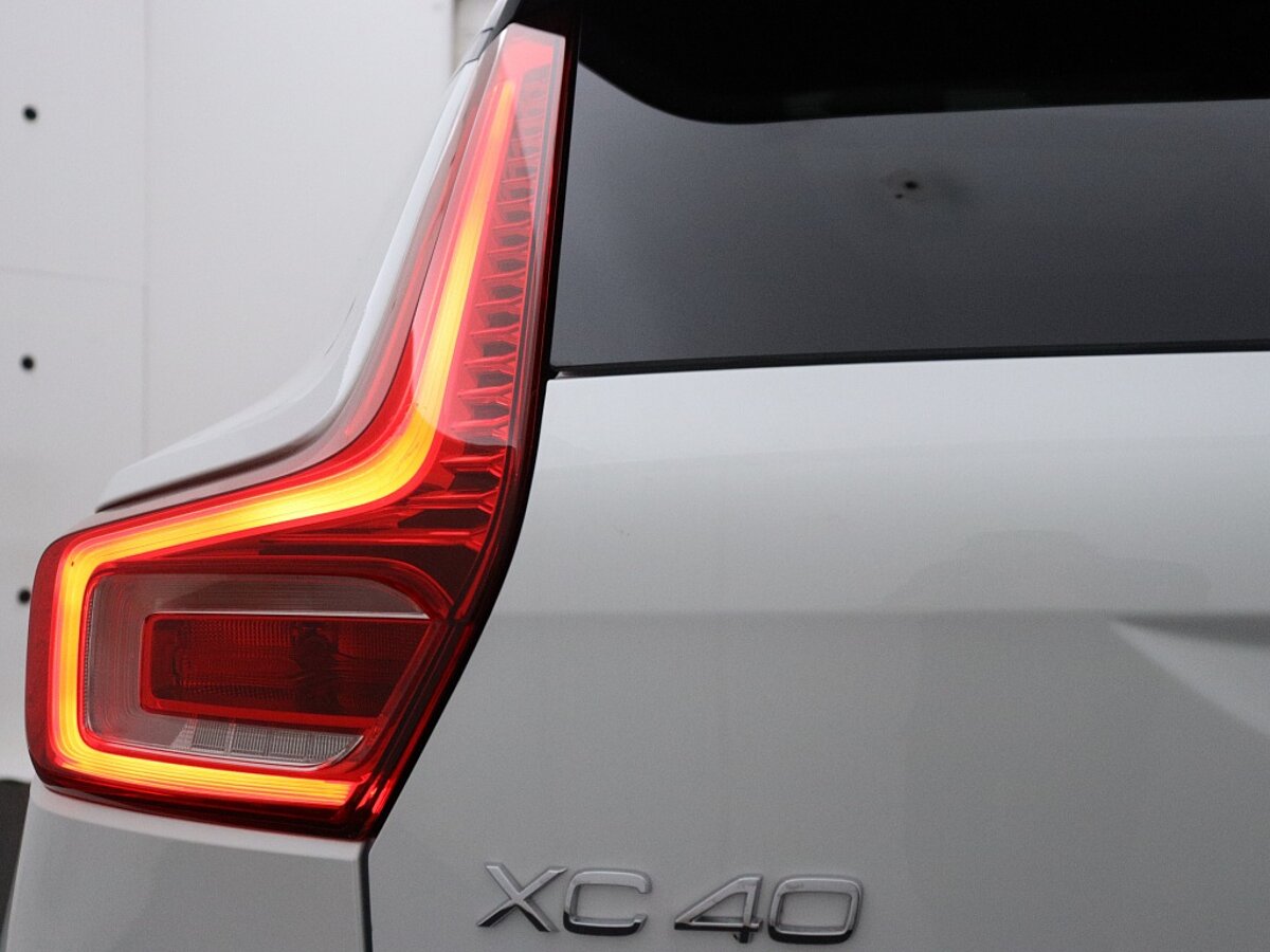 38513022 volvo xc40 extended range ultimate 82 kwh 37411f