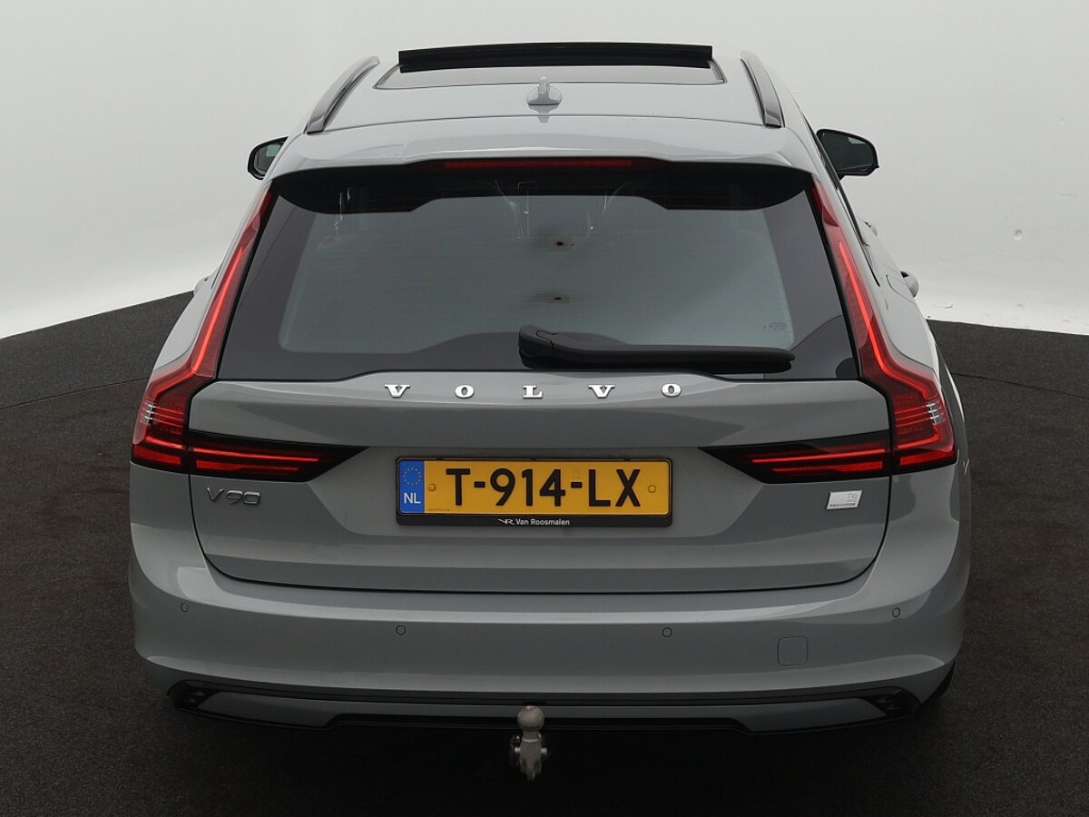 41550048 volvo v90 2 0 t6 awd ul dark 9 02