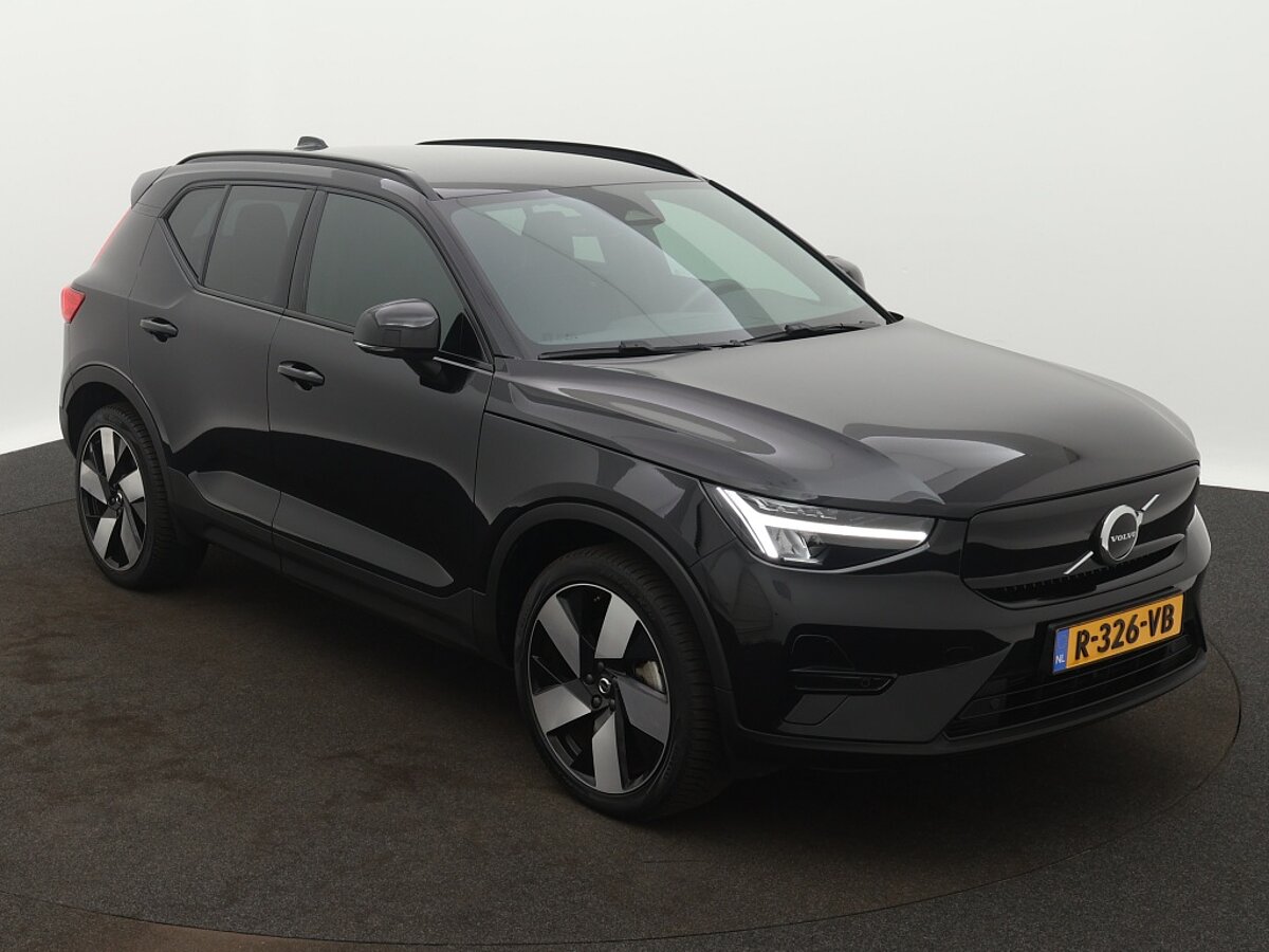 42143888 volvo xc40 recharge plus 70 kwh trekhaak 20 inch 7 01