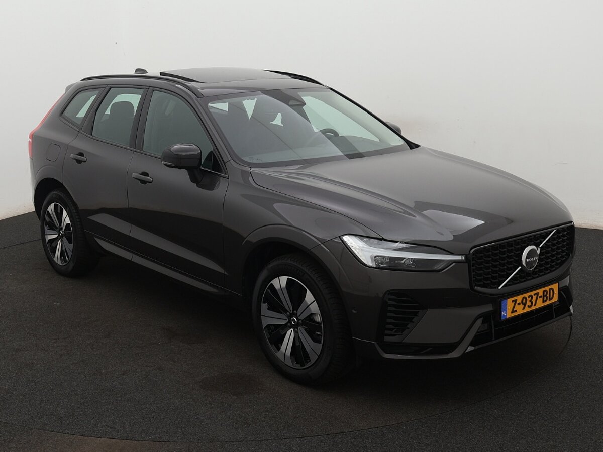 40262519 volvo xc60 2 0 t6 awd plus dark trekhaak panoramadak 360a camera 8 02