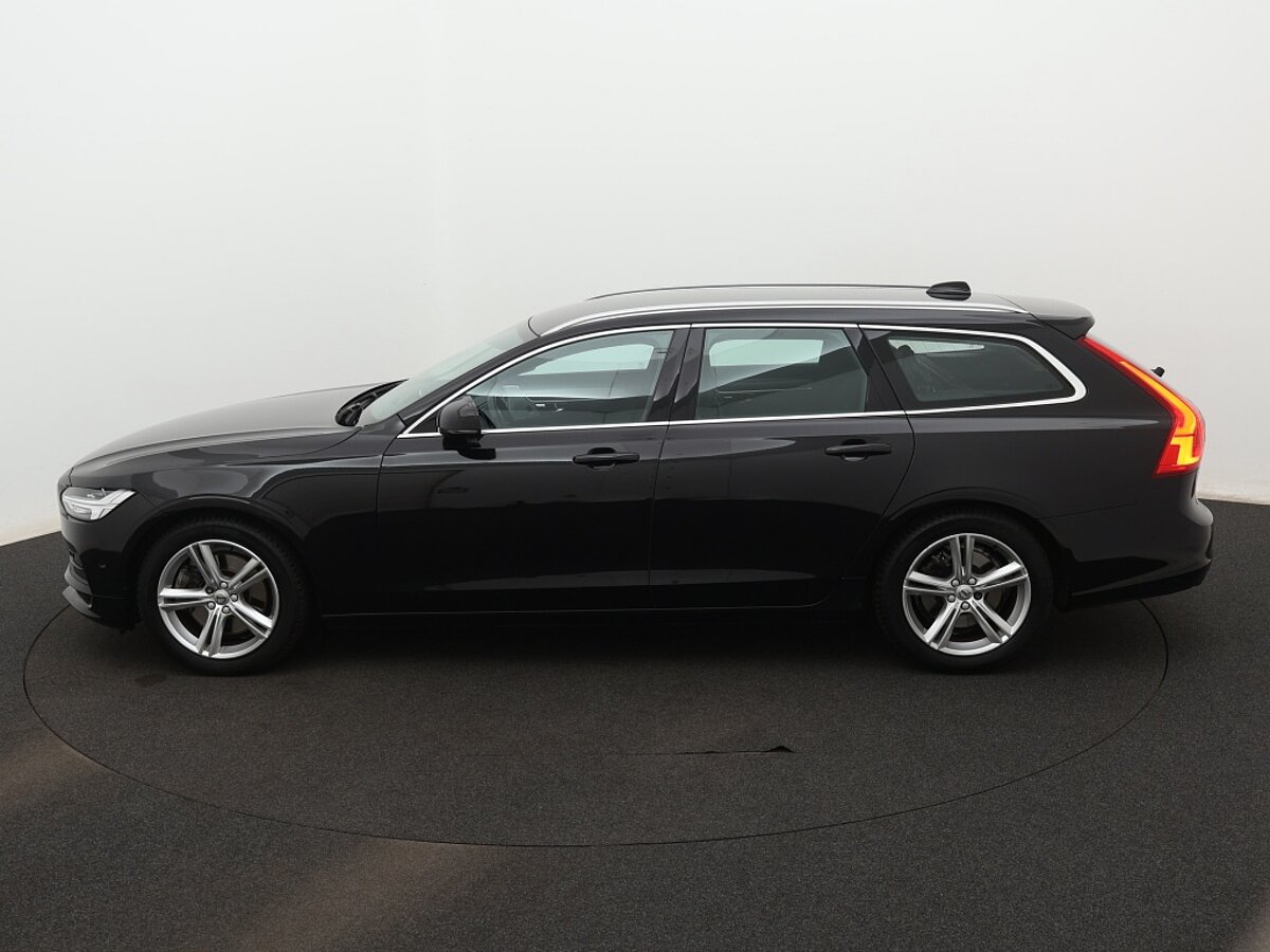 39327950 volvo v90 2 0 t5 momentum 2 03