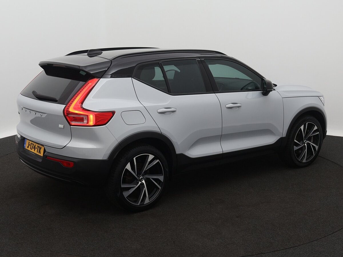 41571260 volvo xc40 t5 recharge r design driver assist 20 lm velgen park assi 89