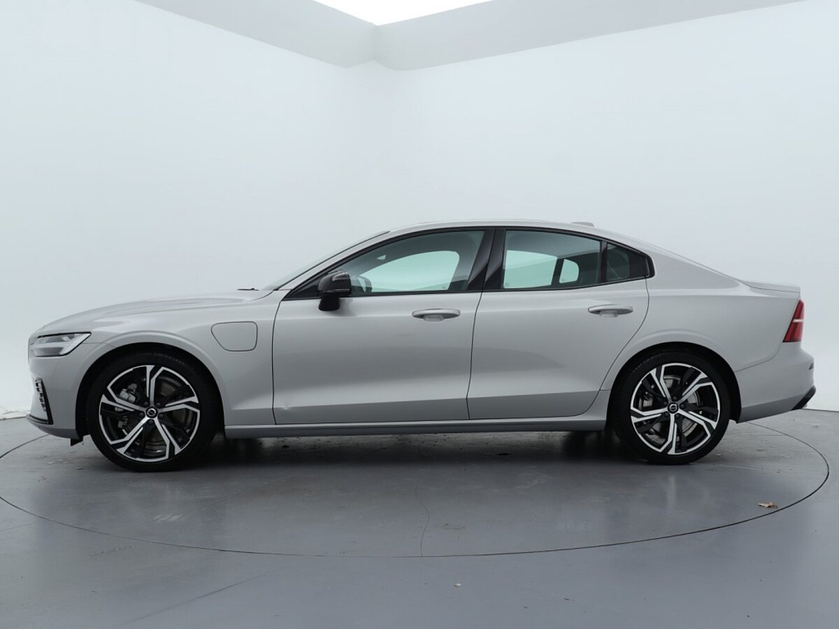 42438641 volvo s60 t6 awd recharge plus dark panoramadak memory stoelen 8