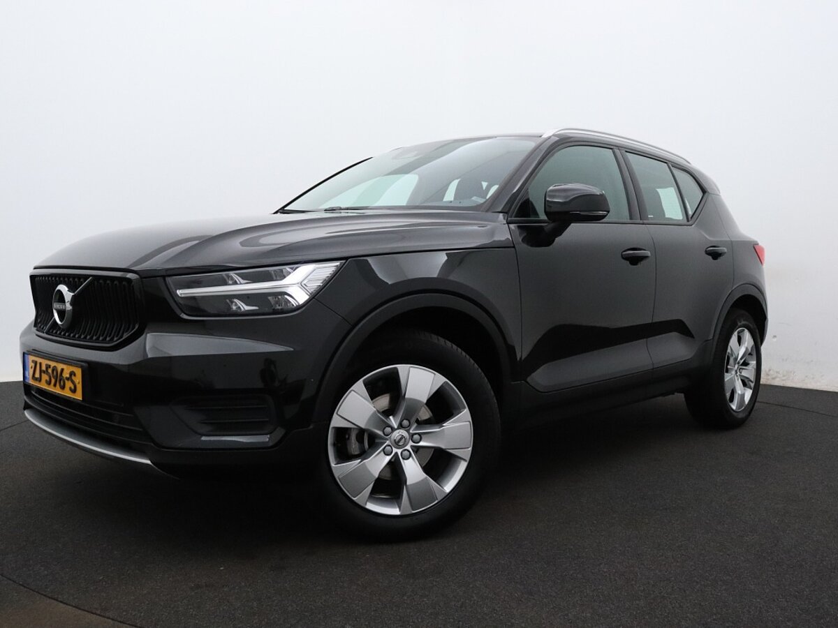 40860139 volvo xc40 1 5 t3 momentum pro 37