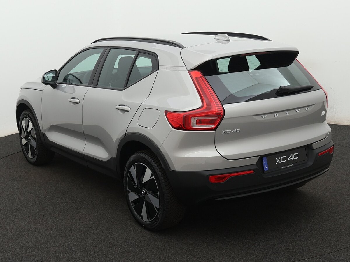 38406680 volvo xc40 extended plus 82 kwh 3 09