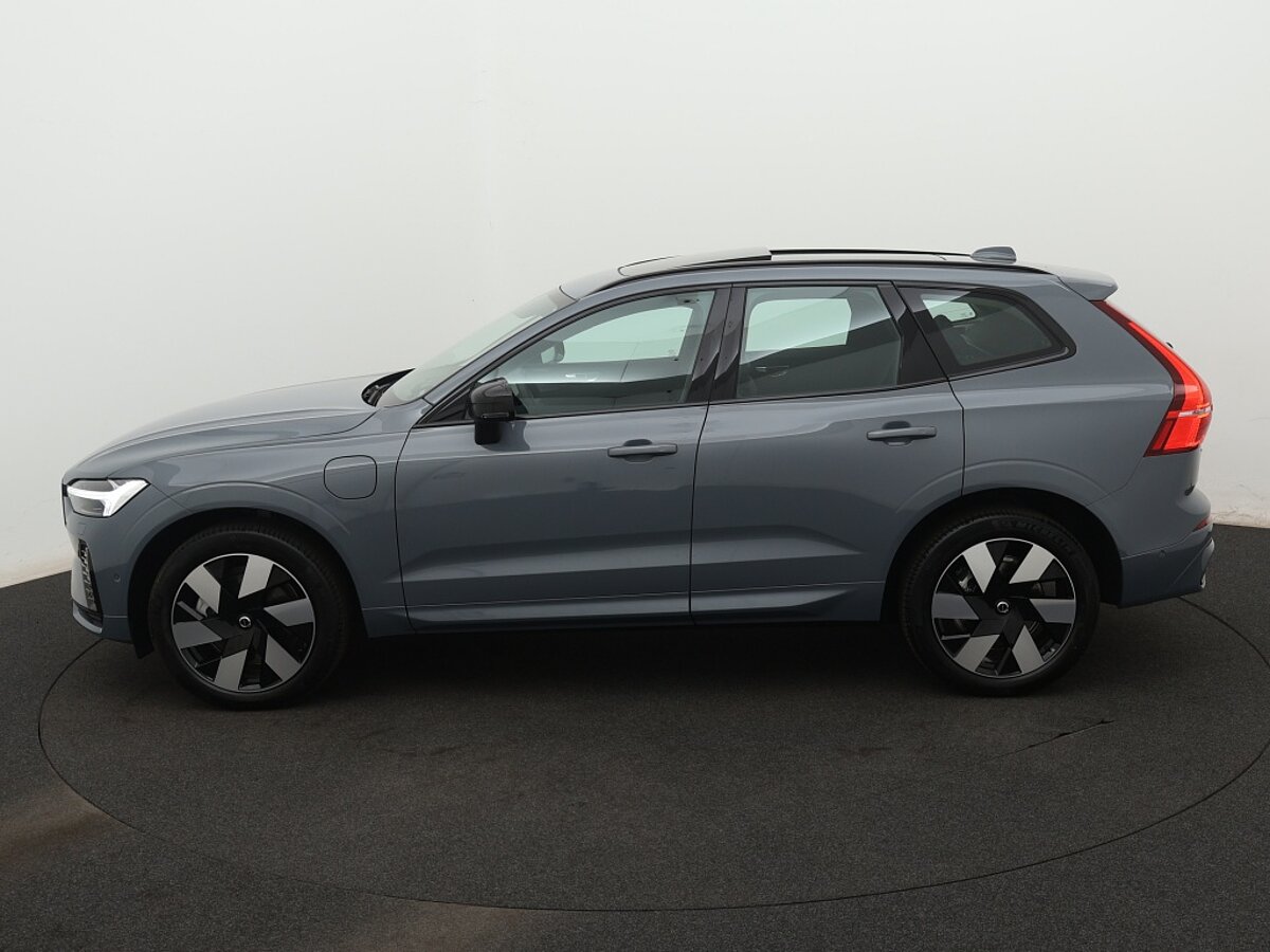 40000999 volvo xc60 2 0 t6 awd ultimate dark 2 02