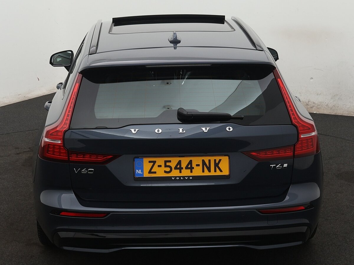 40020627 volvo v60 2 0 t6 awd plus dark 9 04