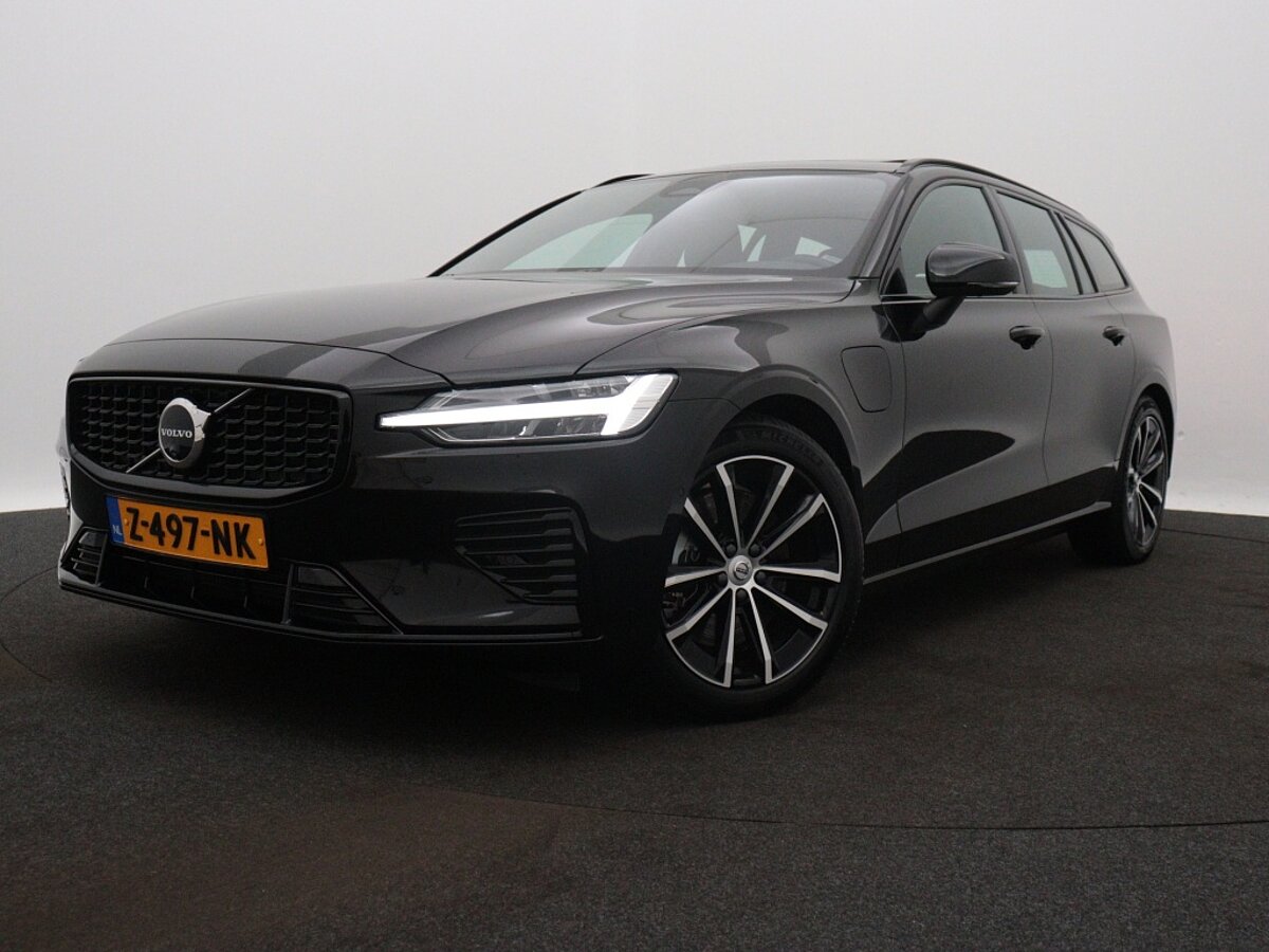 41659098 volvo v60 2 0 t6 awd dark panoramadak trekhaak 28