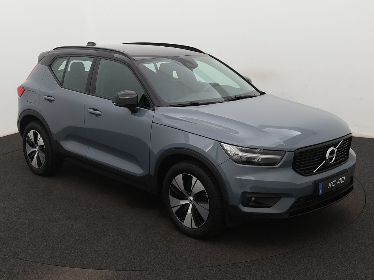 39449531 volvo xc40 1 5 t4 recharge r design expresion 7