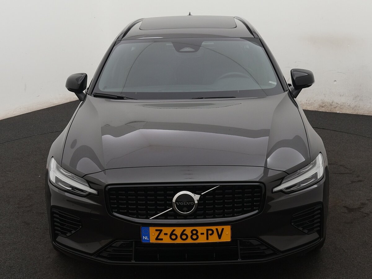 40037136 volvo v60 2 0 t6 awd plus dark trekhaak panoramadak 8 01