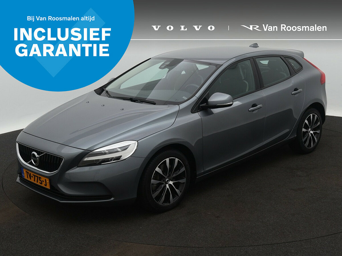 41577410 volvo v40 1 5 t3 dynamic edition 1 01