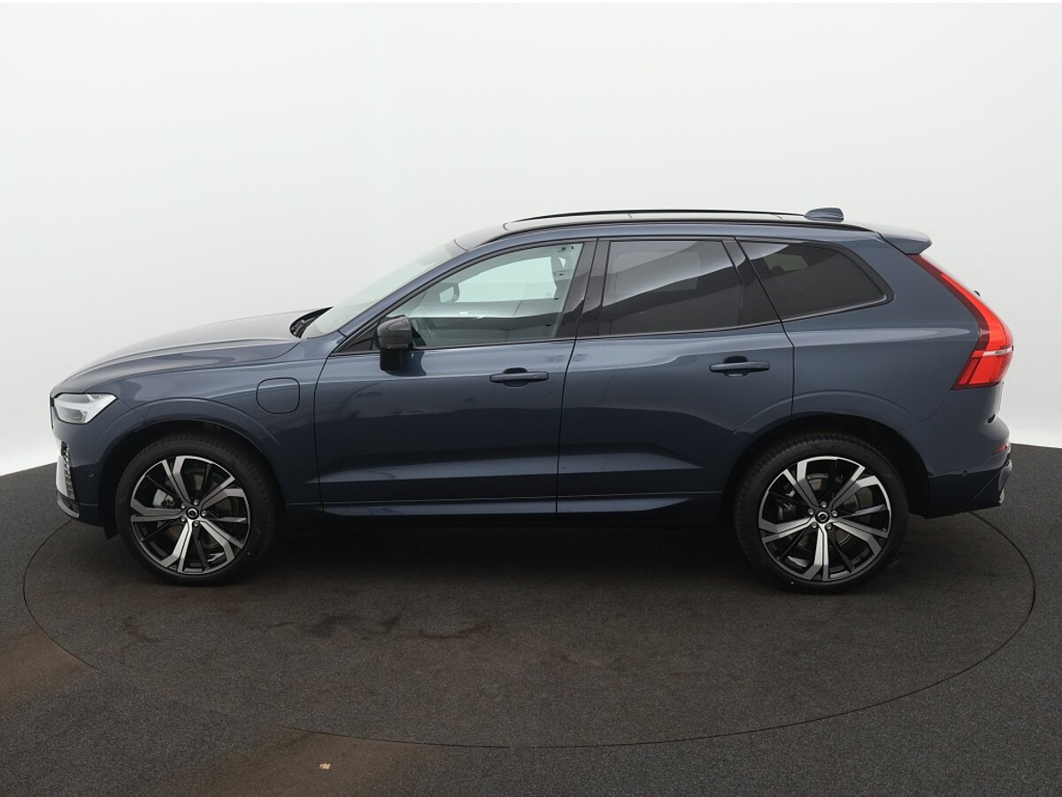 41857285 volvo xc60 2 0 t6 awd plus dark 2