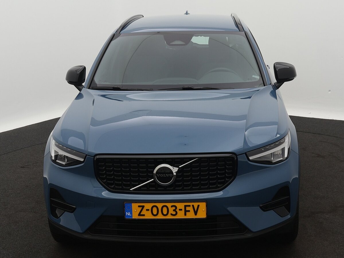 41072394 volvo xc40 2 0 b4 plus dark harman kardon audio trekhaak camera 8 02