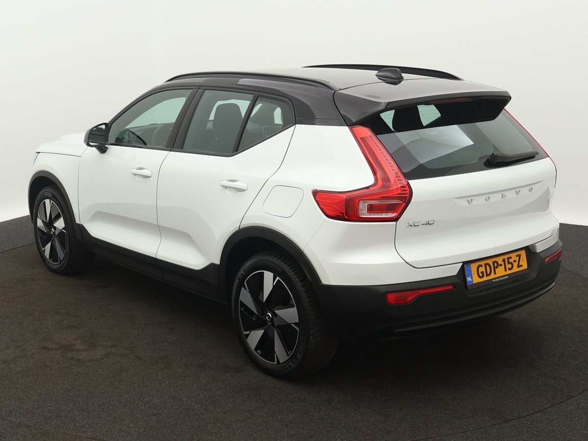 42990933 volvo xc40 extended plus 82 kwh 3 02