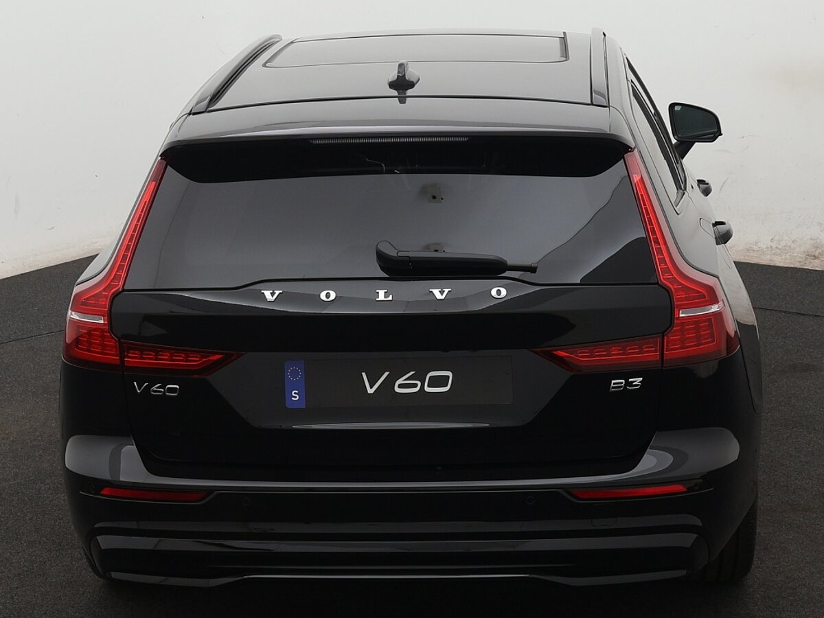 40282287 volvo v60 2 0 b3 ultimate dark 19 lm 360 view camera nieuw uit voorr 7 01