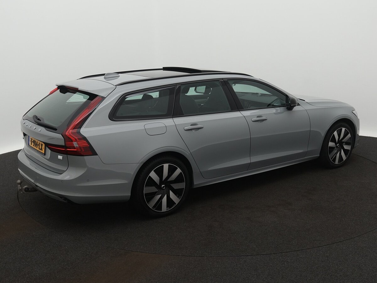 41550048 volvo v90 2 0 t6 awd ul dark 81