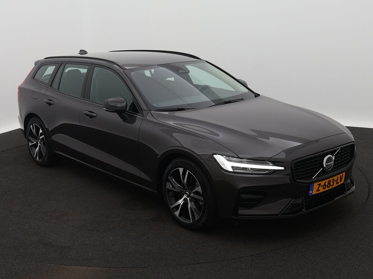 41293820 volvo v60 2 0 b4 plus dark 7