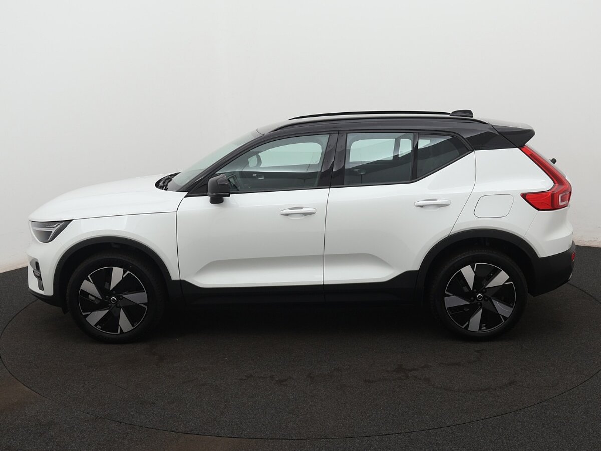 40664516 volvo xc40 plus extended range 82 kwh trekhaak climate pack 2 06