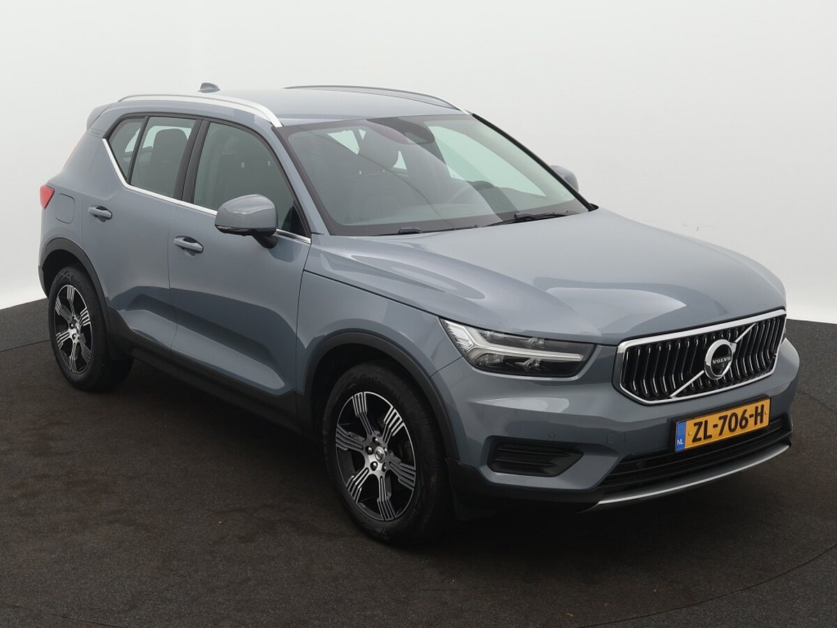 42194299 volvo xc40 1 5 t3 inscription leder trekhaak 8 02