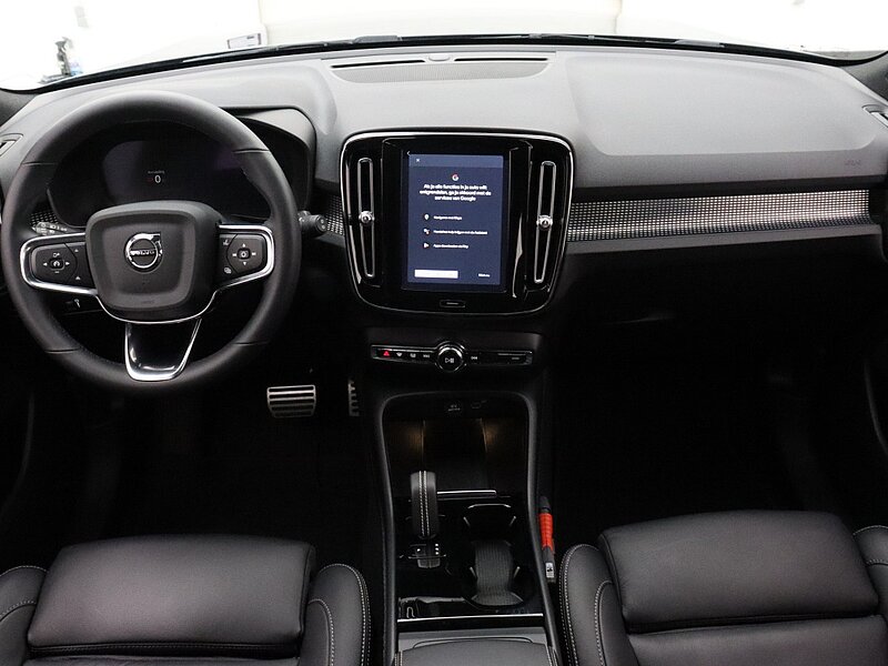 39604416 volvo xc40 recharge twin plus 6 07