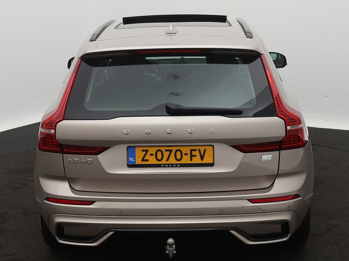 41253498 volvo xc60 2 0 t6 awd ultimate dark 360 camera luchtvering trekhaak 9 02