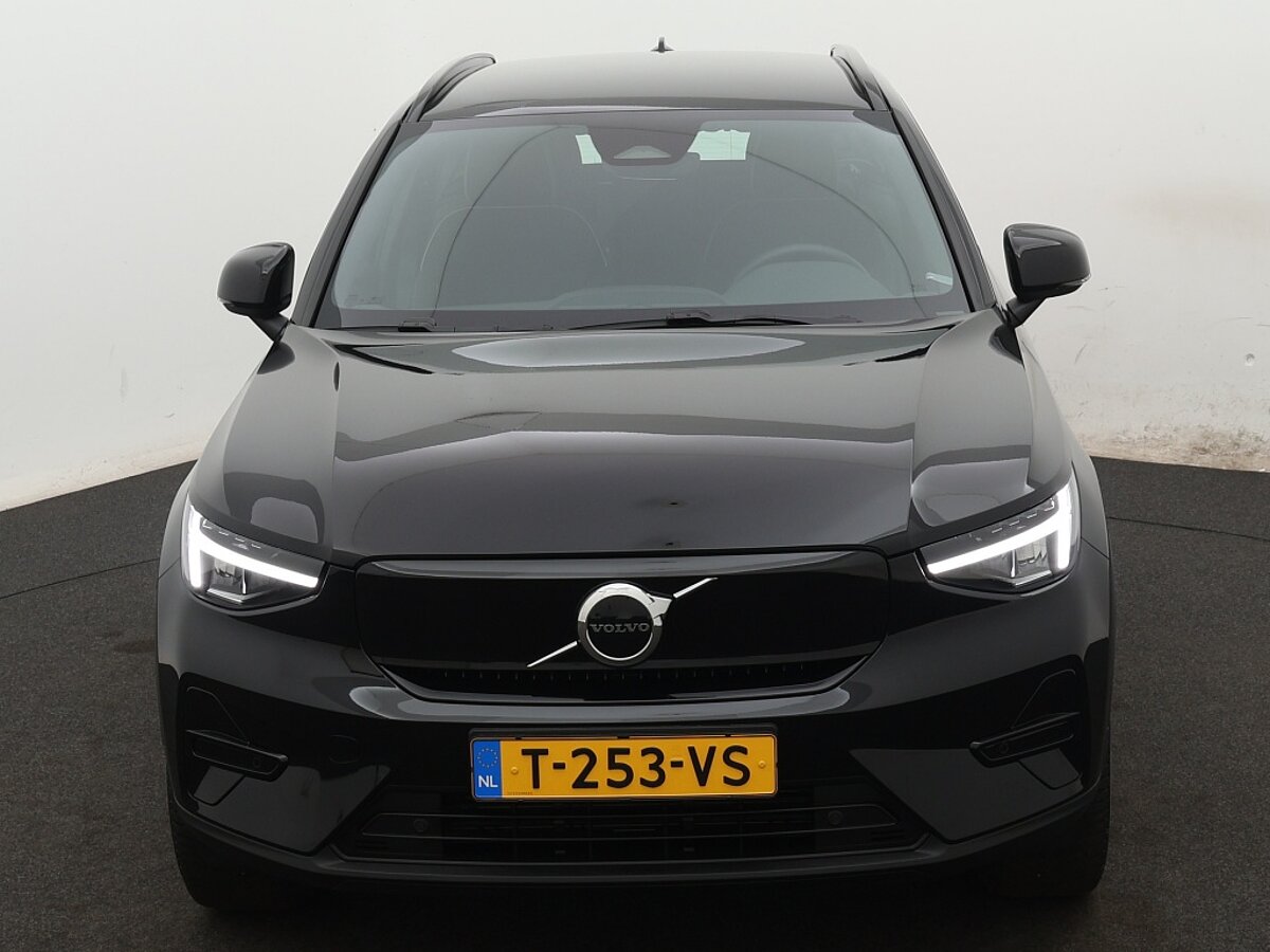 37947930 volvo xc40 plus extended range 82 kwh camera stoelverwarming luxe b 9 09