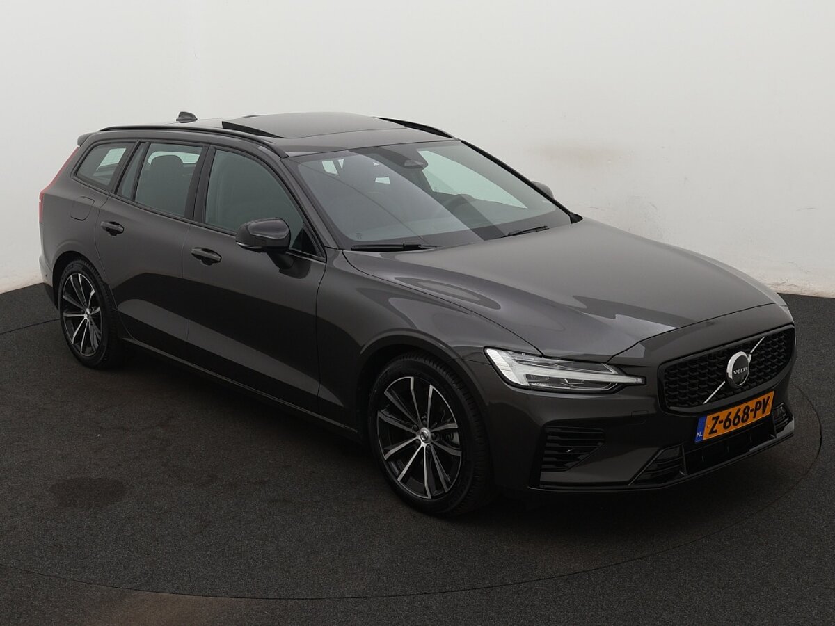 40037136 volvo v60 2 0 t6 awd plus dark trekhaak panoramadak 7 01