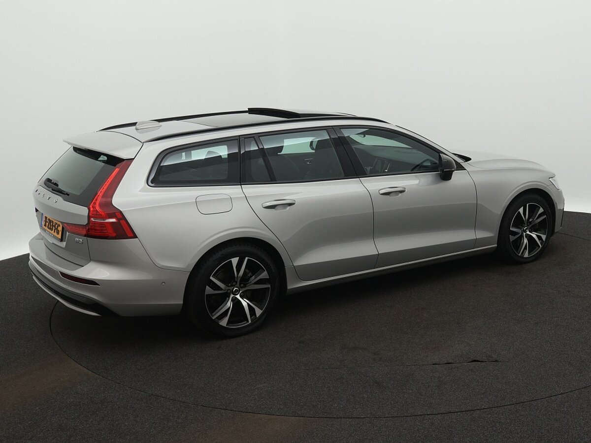 40860155 volvo v60 2 0 b3 ultiimate dark 41