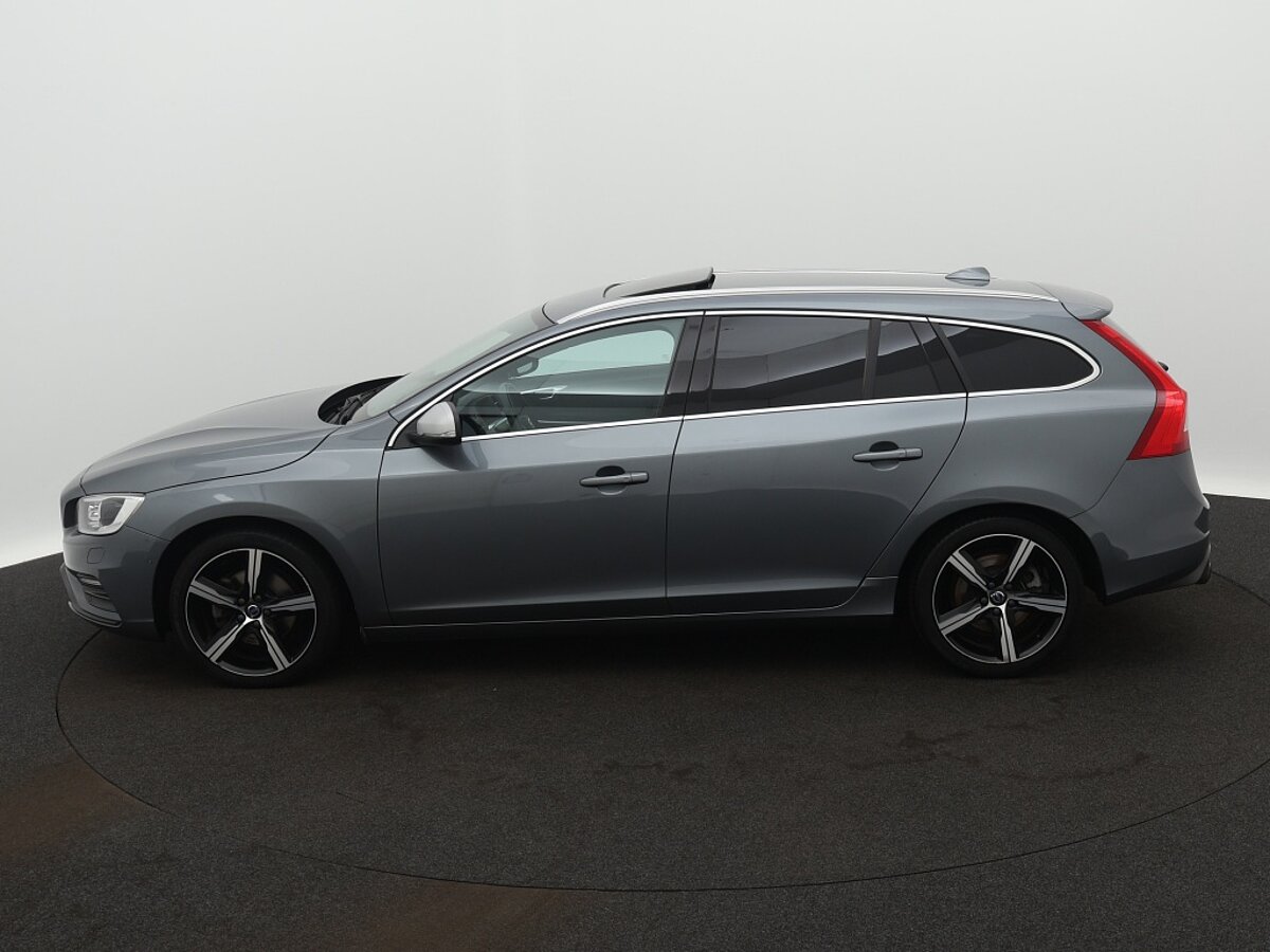 40436120 volvo v60 2 0 t4 business sport 2