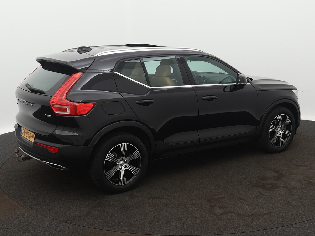 42730229 volvo xc40 2 0 t4 inscription panoramadak stoelen elektr trekhaak 01